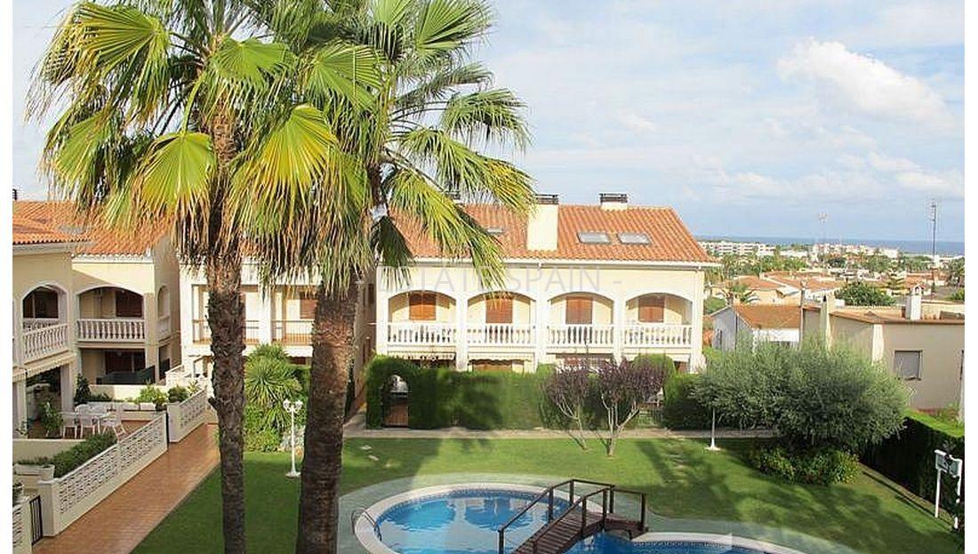 Таунхаус в Торредембарра 156 м2 №СDRT27121  -  - 2 large