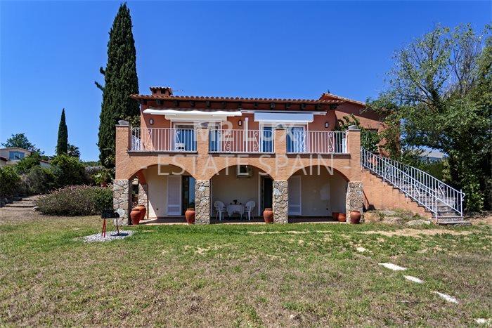 Вилла в Сан-Фелиу-де-Гишольс 250 м2 №VL171212CCC4  - Продажа - 8 preview