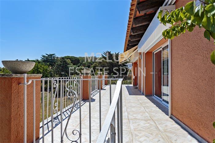 Вилла в Сан-Фелиу-де-Гишольс 250 м2 №VL171212CCC4  - Продажа - 12 preview