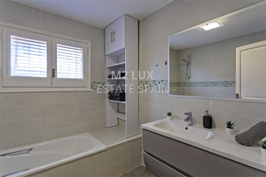 Вилла в Сан-Фелиу-де-Гишольс 250 м2 №VL171212CCC4  - Продажа - 35 large