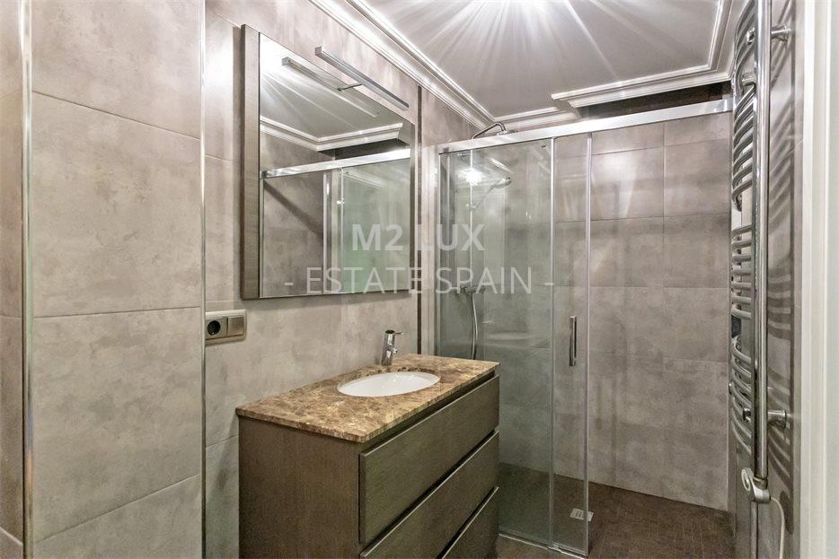 Вилла в Сан-Фелиу-де-Гишольс 523 м2 №VL211013D3B2  - Продажа - 21 large