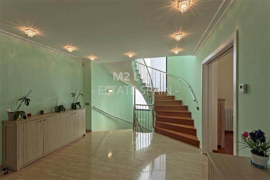 Вилла в Сан-Фелиу-де-Гишольс 523 м2 №VL211013D3B2  - Продажа - 8 large