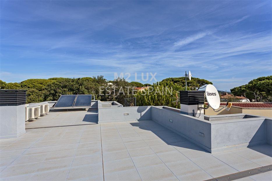 Вилла в Сан-Фелиу-де-Гишольс 523 м2 №VL211013D3B2  - Продажа - 42 large