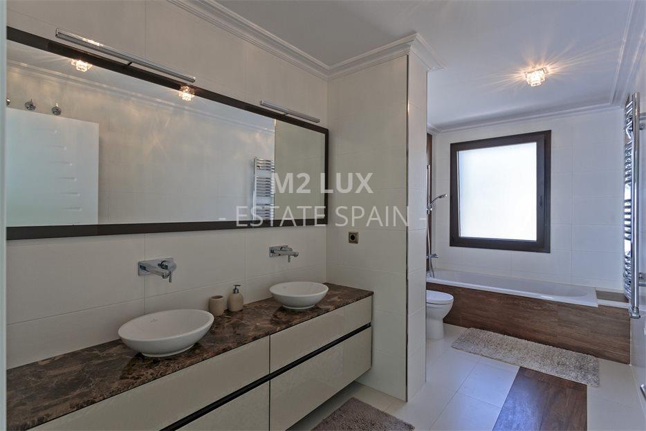 Вилла в Сан-Фелиу-де-Гишольс 523 м2 №VL211013D3B2  - Продажа - 25 large