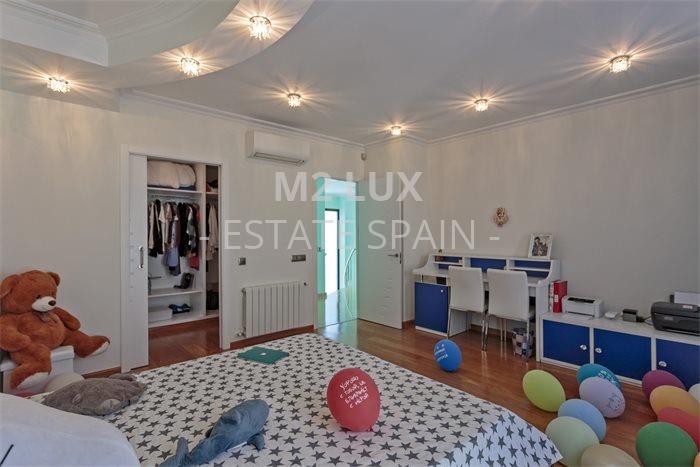 Вилла в Сан-Фелиу-де-Гишольс 523 м2 №VL211013D3B2  - Продажа - 24 preview