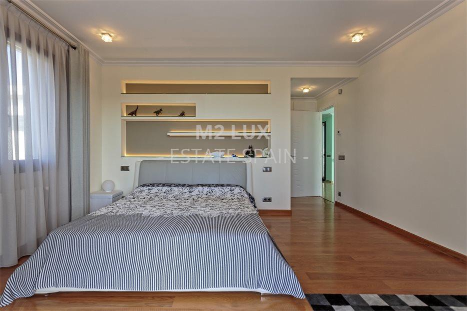 Вилла в Сан-Фелиу-де-Гишольс 523 м2 №VL211013D3B2  - Продажа - 34 large