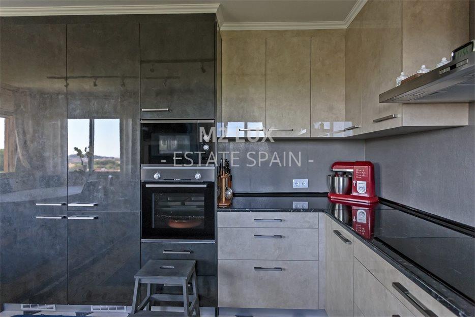 Вилла в Сан-Антони-де-Калонже 273 м2 №VL19929600A2  - Продажа - 45 large