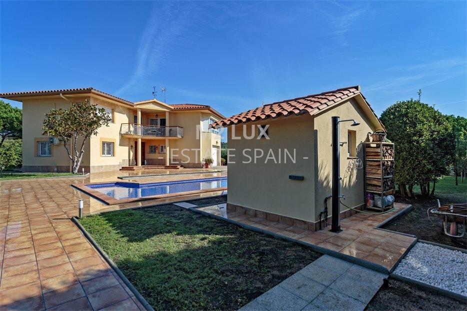 Вилла в Сан-Антони-де-Калонже 273 м2 №VL19929600A2  - Продажа - 9 large