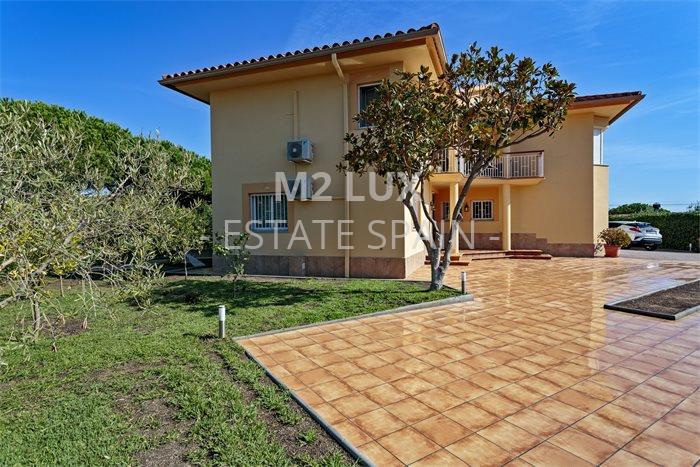 Вилла в Сан-Антони-де-Калонже 273 м2 №VL19929600A2  - Продажа - 11 preview