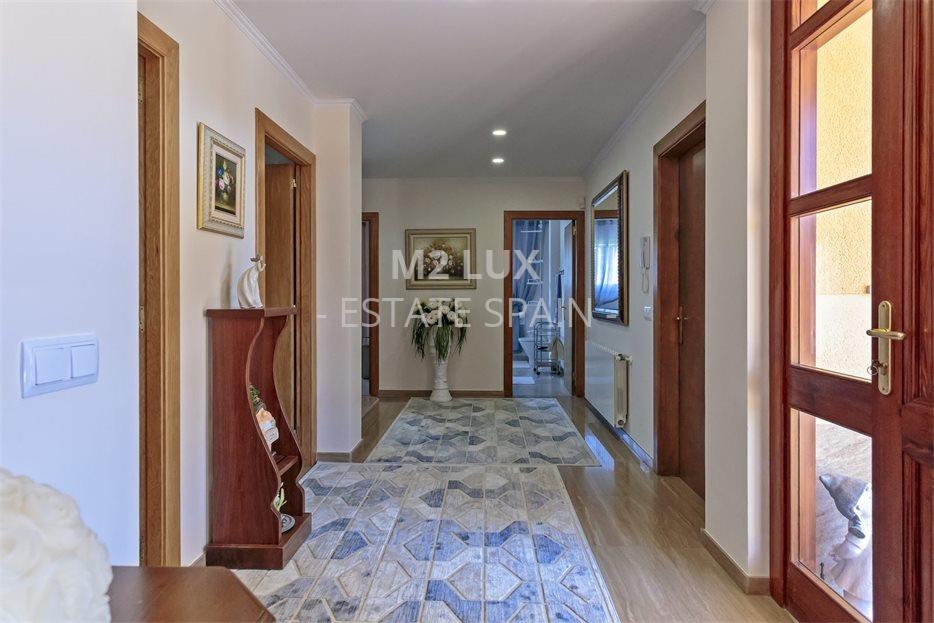 Вилла в Сан-Антони-де-Калонже 273 м2 №VL19929600A2  - Продажа - 19 large