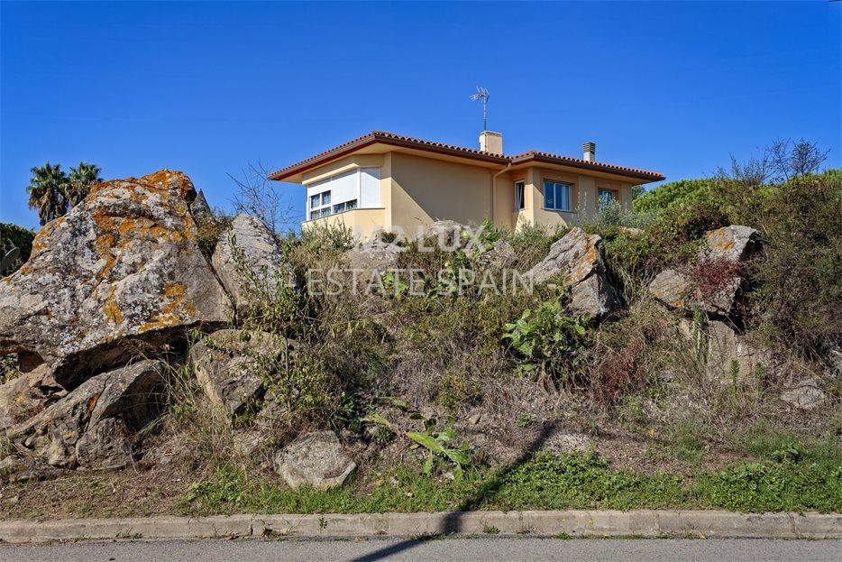 Вилла в Сан-Антони-де-Калонже 273 м2 №VL19929600A2  - Продажа - 3 large