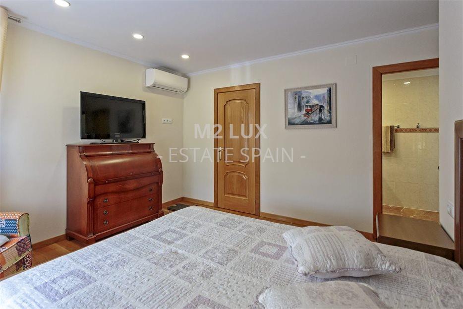 Вилла в Сан-Антони-де-Калонже 273 м2 №VL19929600A2  - Продажа - 63 large