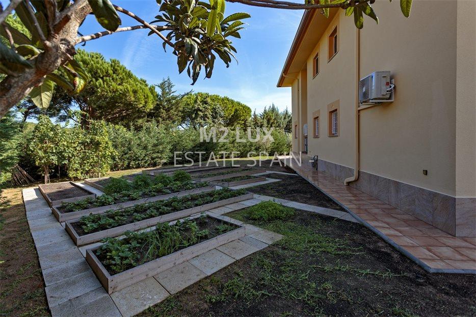 Вилла в Сан-Антони-де-Калонже 273 м2 №VL19929600A2  - Продажа - 13 large