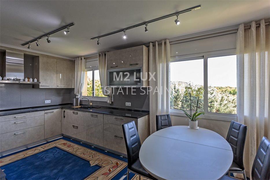 Вилла в Сан-Антони-де-Калонже 273 м2 №VL19929600A2  - Продажа - 41 large