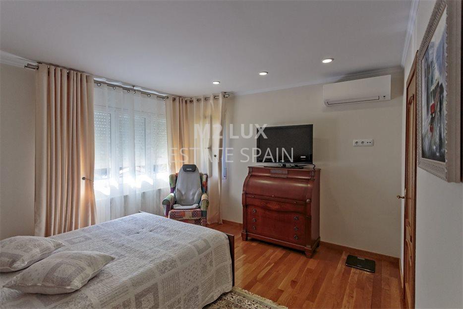 Вилла в Сан-Антони-де-Калонже 273 м2 №VL19929600A2  - Продажа - 60 large