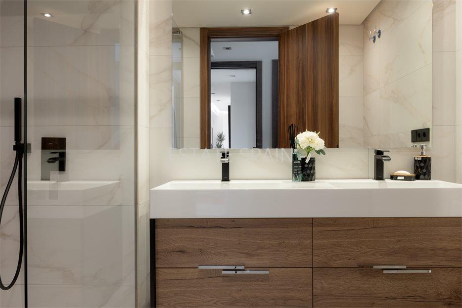 Апартаменты в Сан-Педро-де-Алькантара 96 м2 №ART261167FDB7  - Продажа - 28 large