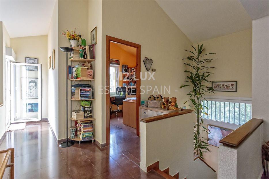 Дом в Кастель-Пладжа-де-Аро 193 м2 №VL1829B247  - Продажа - 30 large