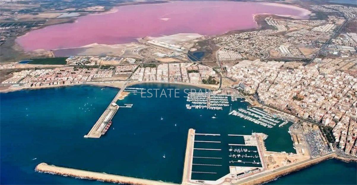 Коммерческая в Торревьехе 5000 м2 №COM216108C98B  - Продажа - 2 large