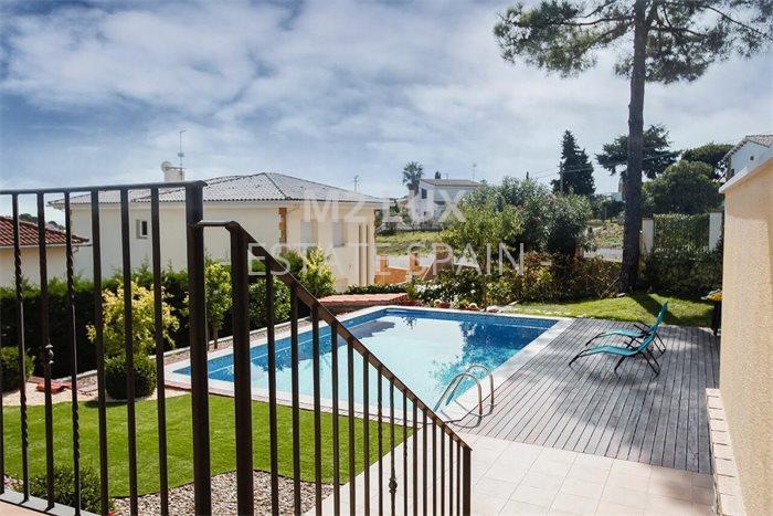 Вилла в Ллорет-де-Маре 468 м2 №VL214124C7FC  - Продажа - 4 preview