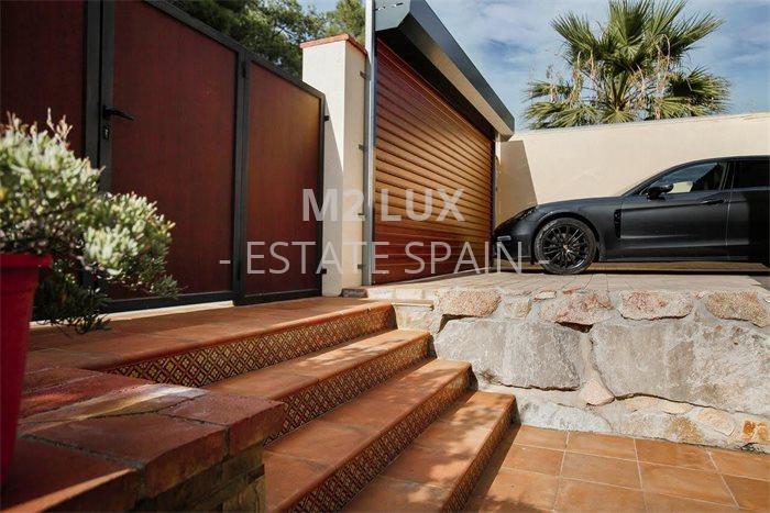 Вилла в Ллорет-де-Маре 468 м2 №VL214124C7FC  - Продажа - 27 preview