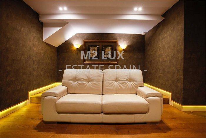 Вилла в Ллорет-де-Маре 468 м2 №VL214124C7FC  - Продажа - 15 preview