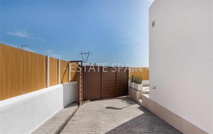 Вилла в Лос-Алькасарес 116 м2 №VL251238D6EF  - Продажа - 38 preview