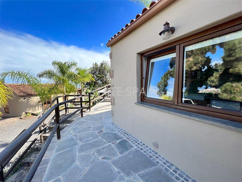 Вилла в Пуэрто-де-ла-Крус 1 м2 №VL2462811CEF  - Продажа - 40 large