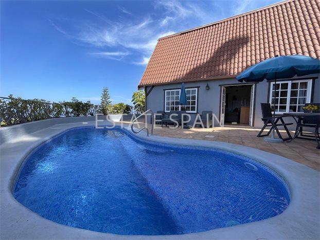 Вилла в Пуэрто-де-ла-Крус 1 м2 №VL2462811CEF  - Продажа - 2 preview