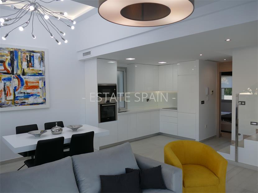 Дом в Эль-Расо 124 м2 №VL18660C4E  - Продажа - 32 large