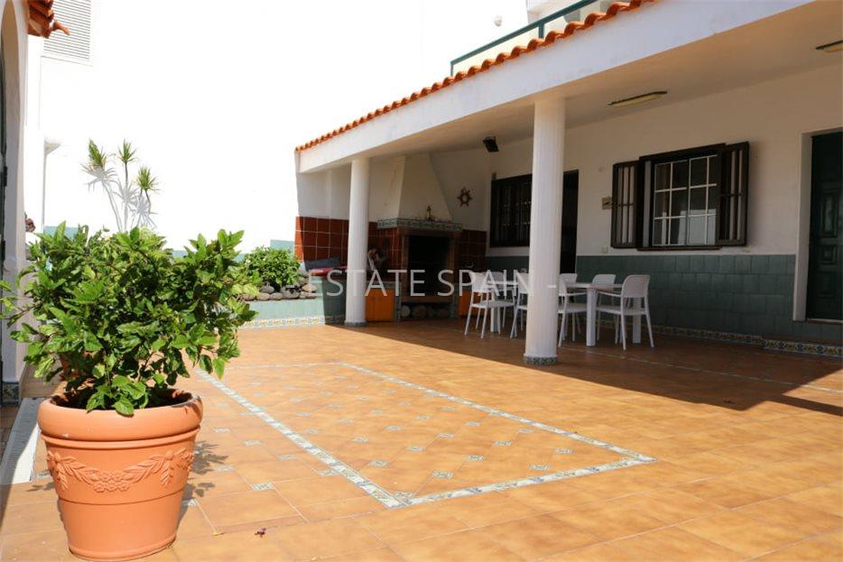 Дом в Сан-Кристобаль-де-ла-Лагуна 210 м2 №VL262334D74  - Продажа - 3 large