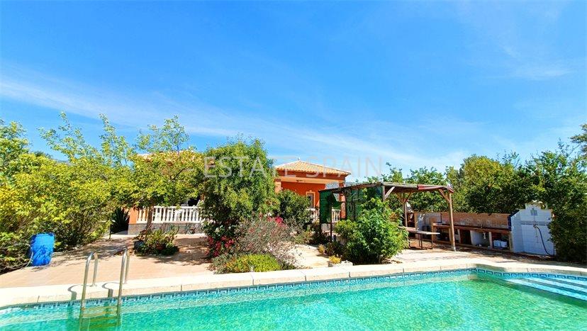 Вилла в Пиносо 174 м2 №VL2486ED82B  - Продажа - 1 preview