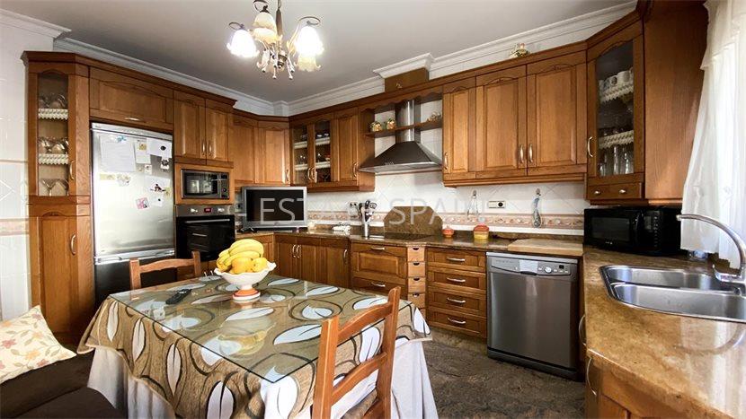 Таунхаус в Альтее 500 м2 №BL22113EE94E  - Продажа - 35 preview