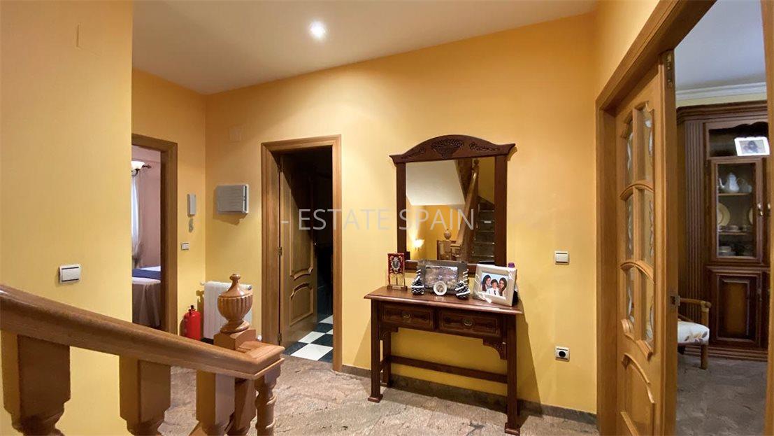 Таунхаус в Альтее 500 м2 №BL22113EE94E  - Продажа - 37 large