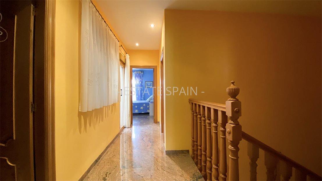 Таунхаус в Альтее 500 м2 №BL22113EE94E  - Продажа - 11 large