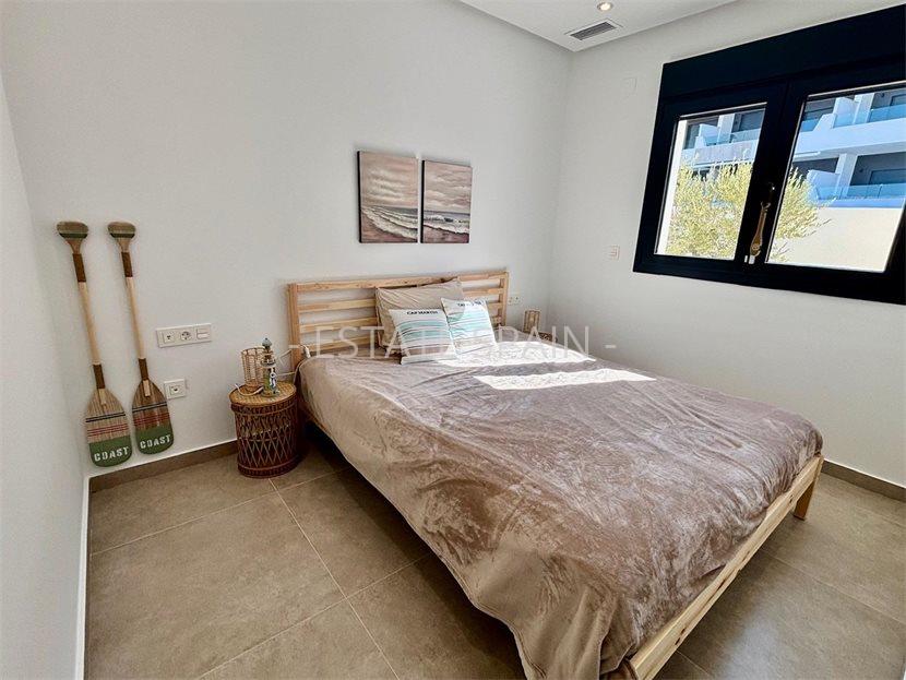 Вилла в Рохалесе 120 м2 №VL26112BB52F  - Продажа - 17 large