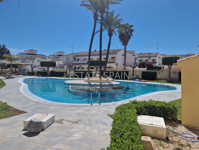 Дуплекс в Торревьехе 90 м2 №BL2352397C02  - Продажа - 25 large