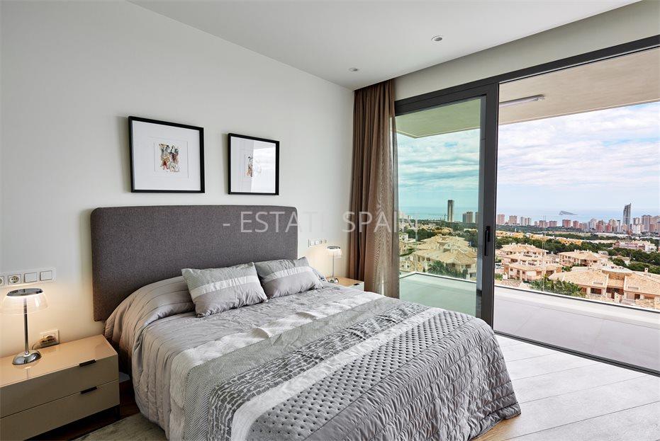 Вилла в Урбанизации Сьерра-Кортина 260 м2 №VL1911129F67B  - Продажа - 25 large