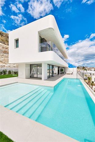 Вилла в Урбанизации Сьерра-Кортина 260 м2 №VL1911129F67B  - Продажа - 34 preview