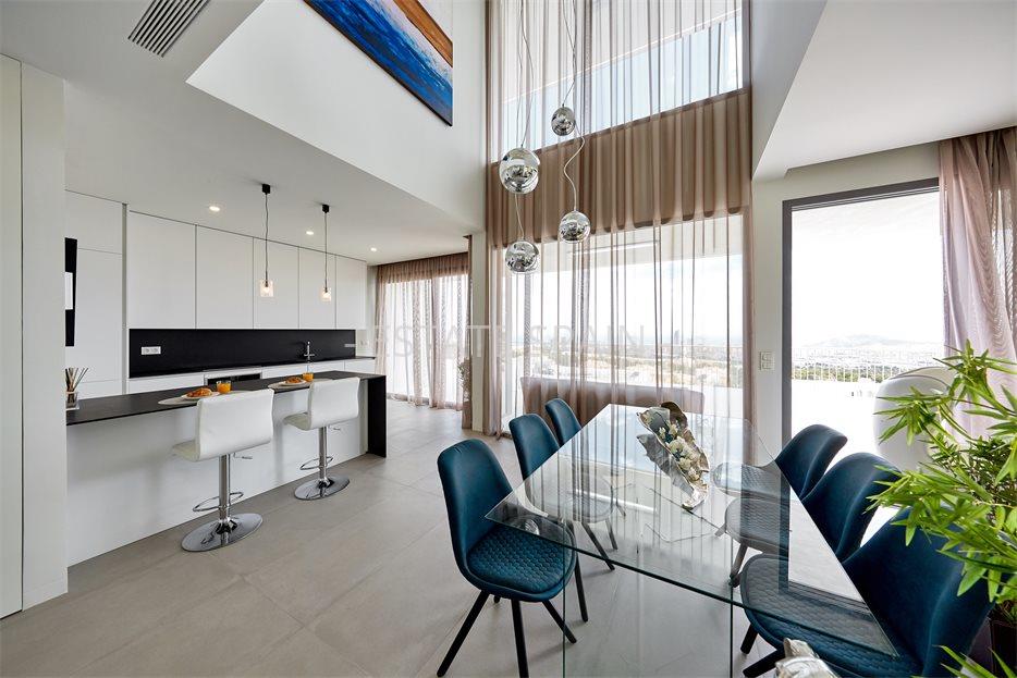 Вилла в Урбанизации Сьерра-Кортина 260 м2 №VL1911129F67B  - Продажа - 28 large