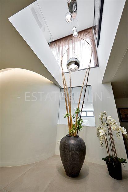 Вилла в Урбанизации Сьерра-Кортина 260 м2 №VL1911129F67B  - Продажа - 16 large