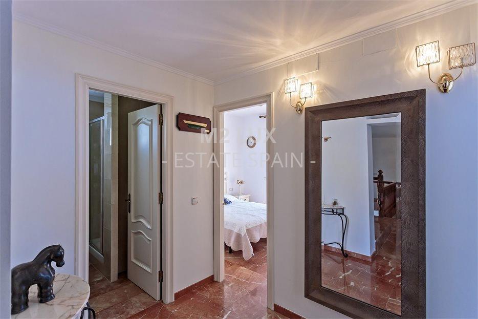 Вилла в Кастель-Пладжа-де-Аро 327 м2 №VL256133EE31  - Продажа - 23 large