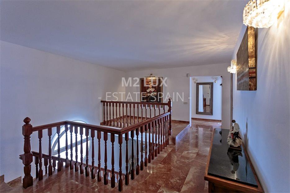 Вилла в Кастель-Пладжа-де-Аро 327 м2 №VL256133EE31  - Продажа - 21 large