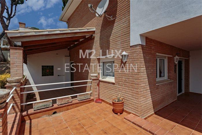 Вилла в Кастель-Пладжа-де-Аро 327 м2 №VL256133EE31  - Продажа - 5 preview