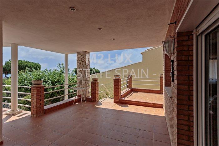 Вилла в Кастель-Пладжа-де-Аро 327 м2 №VL256133EE31  - Продажа - 4 preview