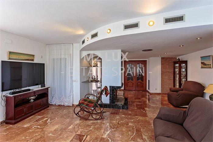 Вилла в Кастель-Пладжа-де-Аро 327 м2 №VL256133EE31  - Продажа - 10 preview