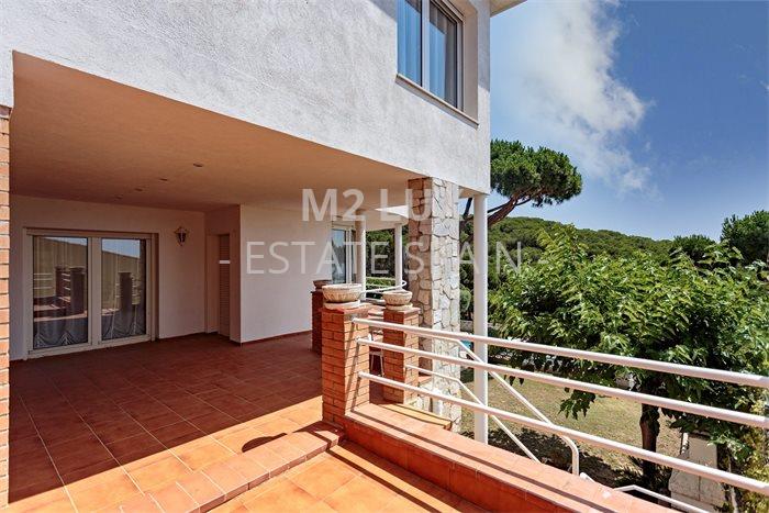 Вилла в Кастель-Пладжа-де-Аро 327 м2 №VL256133EE31  - Продажа - 3 preview