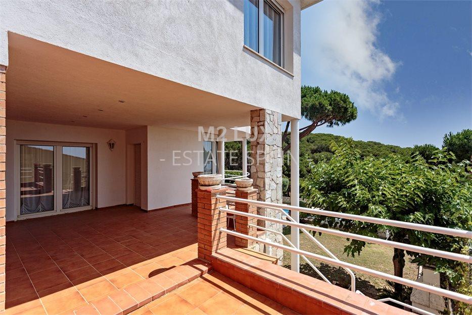 Вилла в Кастель-Пладжа-де-Аро 327 м2 №VL256133EE31  - Продажа - 3 large