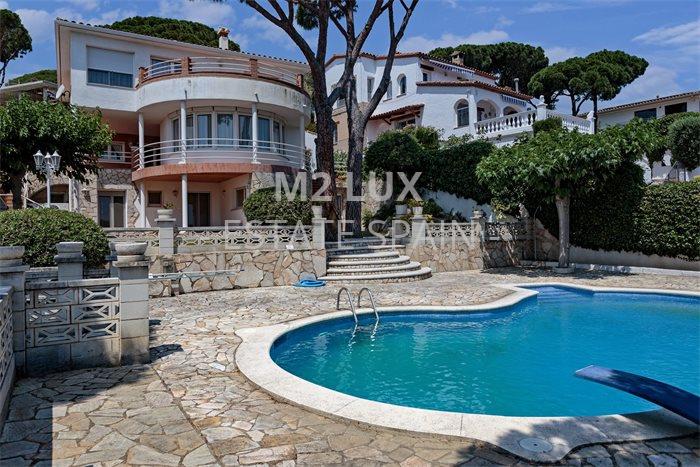 Вилла в Кастель-Пладжа-де-Аро 327 м2 №VL256133EE31  - Продажа - 44 preview