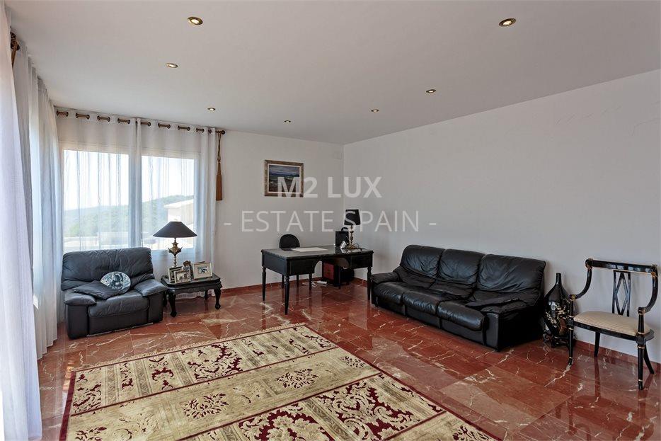 Вилла в Кастель-Пладжа-де-Аро 327 м2 №VL256133EE31  - Продажа - 28 large