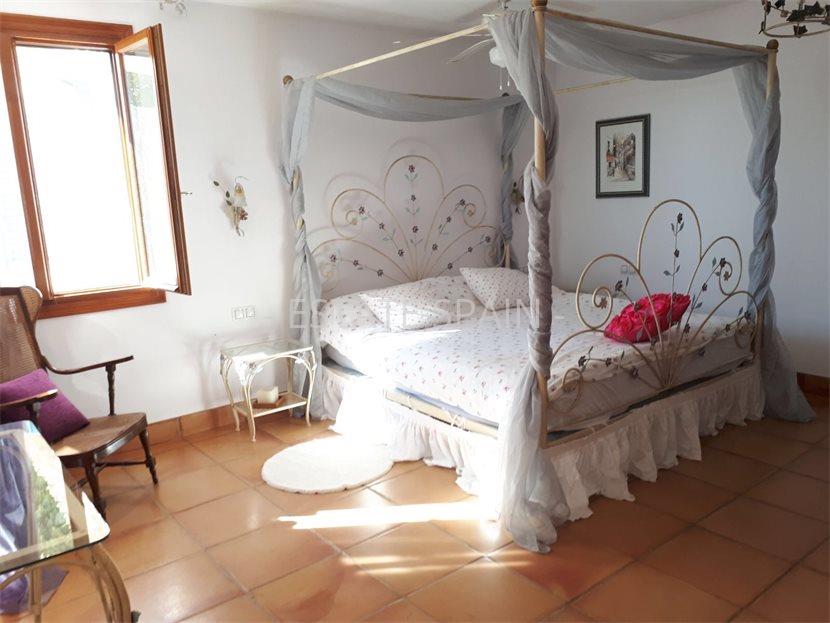 Вилла в Эль-Кампельо 700 м2 №VL22107C77C3  - Продажа - 47 large